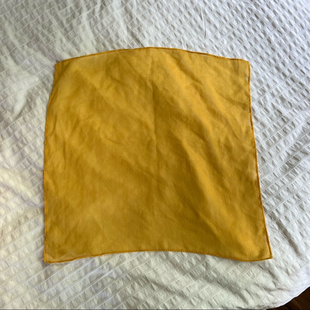 YELLOW BANDANA